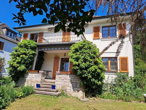 Foto - 7-Zimmer Villa in Hanglage mit unverbaubarem Ausblick