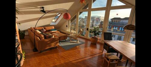 Foto - Helle, möblierte 2-Zi-Whg (Juni-Aug) zur Untermiete