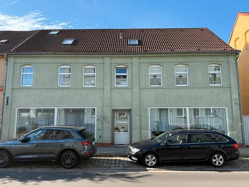 Foto - Mehrfamilienhaus mit Gewerbeeinheiten in Wittenberge zu verkaufen