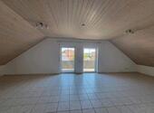 Foto - 3 Zimmer Dachgeschoßwohnung in Steinwenden