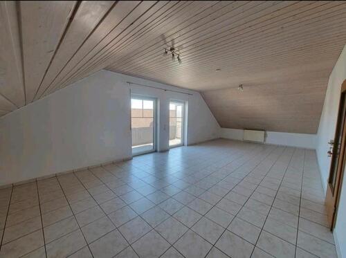 Foto - Dachgeschoßwohnung in Steinwenden zur Miete