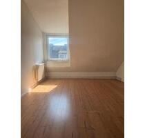 WG - Zimmer Frauen WG - 750,00&nbsp;EUR Kaltmiete, ca.&nbsp; 35,00&nbsp;m&sup2; in Hamburg (PLZ: 22147) Wandsbek