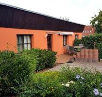 Ferienhaus auf Rügen - 65,00&nbsp;EUR Kaltmiete, in Garz/Rügen (PLZ: 18574)