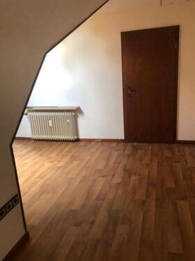 Foto - 2 Zimmer Dachgeschoßwohnung zur Miete in Kaarst