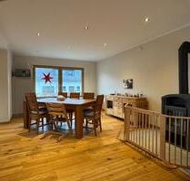 Kernsaniertes Einfamilienhaus mit Wärmepumpe, PV, Keller & Speich - Mendig