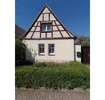 Kleines Wohnhaus, Wochenendhaus, großer Garten - Kölleda