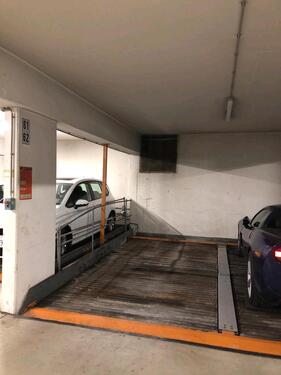 Foto - Oberer Duplex Stellplatz (Höhe 1,5 m, kein SUV)