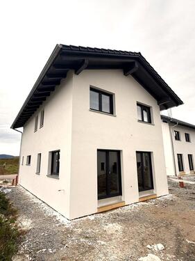 Foto - Gemütliches, seniorengerechtes Einfamilienhaus - Provisionsfrei