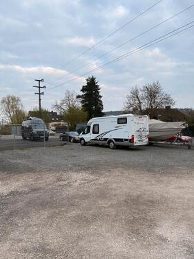 Foto - STELLPLATZ FÜR Wohnwagen oder Wohnmobil