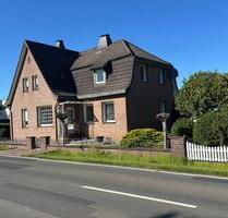 Einfamilienhaus auf 2.500 m² Grundstück mit möglichem Bauplatz - Minden Kuhlenkamp