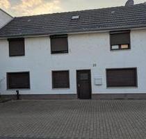 Einfamilienhaus mit Garten, 4 Zimmern & Stellplatz – super Lage - Weilerswist