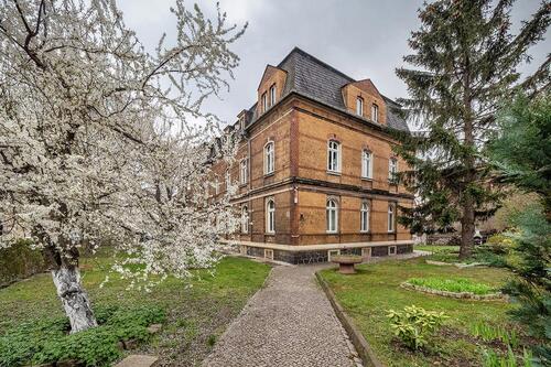 Foto - Attraktive Büroetage in denkmalgeschütztem Backsteingebäude in zentraler Lage!