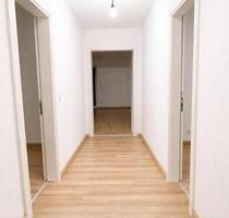 95 Quadratmeter mit 2 Balkone ruhige Lage und Blick ins grüne- - Zweibrücken