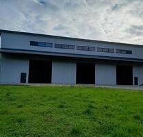Kurzzeitlager Lager Garage Unterstellmöglichkeit Halle Lagerhalle - Loiching