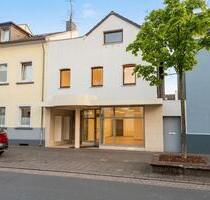 Troisdorf-Zentrum: Reihenhaus Haus Geschäftshaus provisionsfrei