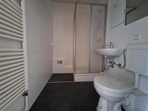 Foto - Großzügige 3-Zimmer-Wohnung mit separater Küche und moderner Dusche!