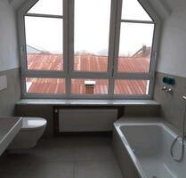 Frisch renovierte 4 Zimmer DG-Wohnung in Röhrmoos-Großinzemoos