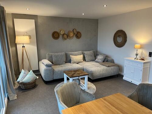 Foto - Von Privat! 80m zum Strand, seitlicher Meerblick, kernsaniert