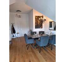 3 Zimmer DG Wohnung mit Klimaanlage, Balkon, TG Stellpl . - Waiblingen Bittenfeld