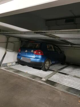 Foto - Garagenstellplatz zu vermieten in Erlangen - Büchenbach