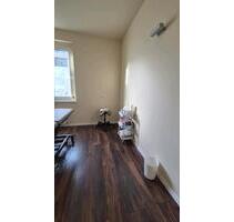 Raum für Massagen Zentral in Düsseldorf