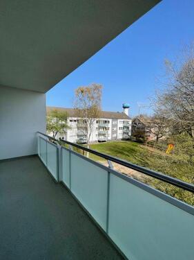 Foto - *moderne Balkonwohnung in guter Lage*