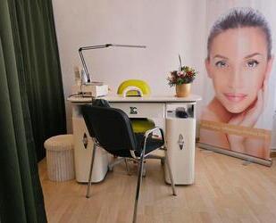 Nageltisch zur Untermiete - 350,00&nbsp;EUR Kaltmiete, in Berlin (PLZ: 10407) Pankow