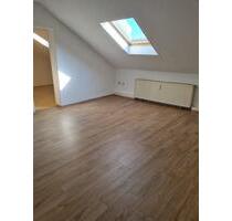 3-Zimmer Dachgeschoss Wohnung 5. Etage in Barmen - Wuppertal Unterbarmen