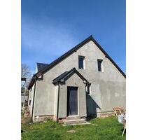 Großes Freistehendes Doppel-Haus 240qm Wohnfläche mit1800qm Grund - Hohe Börde