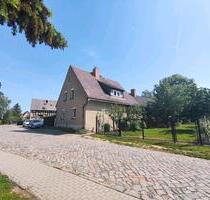 Einfamilienhaus mit 2500qm Grundstück in Elsteraue zu verkaufen