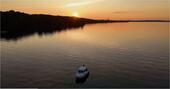 Foto - Ferienwohnung Ferienhaus mit Boot am See Wasser nahe Ostsee Poel