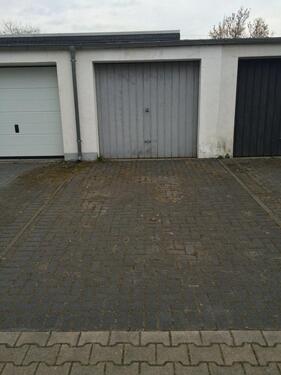 Foto - Garage und Parkplatz - 129,00 EUR Miete,