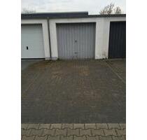 Garage und Parkplatz - 129,00 EUR Miete, in Bonn (PLZ: 53111)
