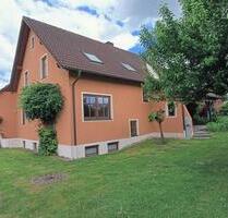 Gut gepflegtes Einfamilienhaus mit Garten zu vermieten - Siegenburg