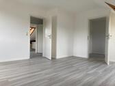 Foto - Renovierte 2 Zimmerwohnung - 375,00&nbsp;EUR Kaltmiete, ca.&nbsp; 41,00&nbsp;m&sup2;