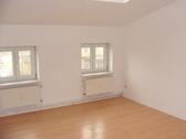 Foto - helle 2-Raum-Wohnung im DG - 285,00&nbsp;EUR Kaltmiete, ca.&nbsp; 54,50&nbsp;m&sup2;