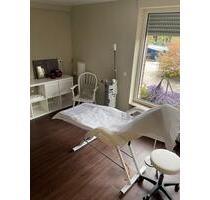 Möblierter Praxisraum mit Gartenblick zur Untermiete D-Oberkassel - Düsseldorf Niederkassel