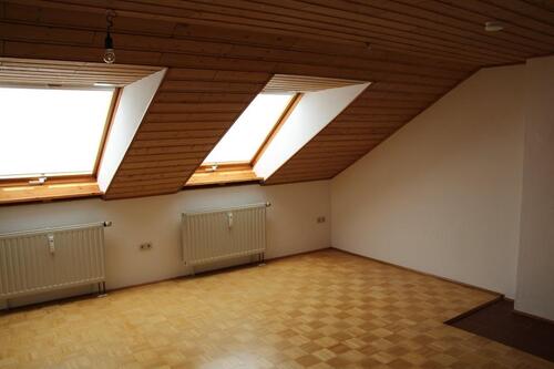 Foto - Gemütliche 2-Zimmer Wohnung in MM Steinheim zu vermieten