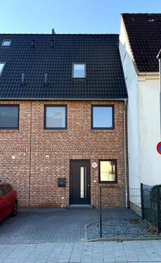 Foto - Modernes Reihenhaus am Naturschutzgebiet in Friedrichsort