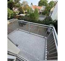 Hochwertig sanierte 2-Zimmer-Wohnung mit Balkon und Gemeinschaftsgarten - Dresden Pieschen