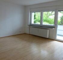 Helle freundliche 3 Zimmerwohnung m. Balkon ab 01.11.2025 frei - Hameln Kernstadt