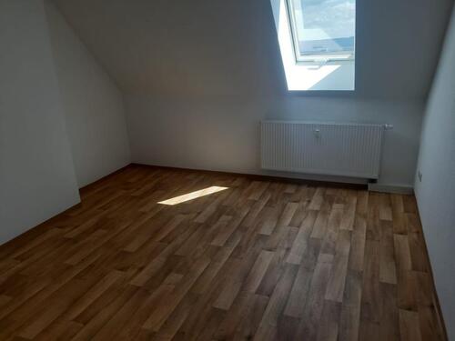 Foto - Etagenwohnung zur Miete in Langenwetzendorf