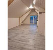 Dachgeschosswohnung - 700,00 EUR Kaltmiete, in Beelen (PLZ: 48361)