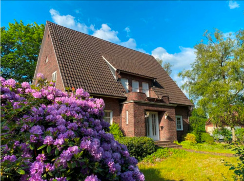 Foto - Stadtvilla in Gütersloh-Stadt mit 8 Zimmern, Garage und Garten!