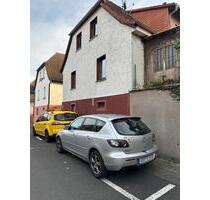 Einfamilienhaus mit Garten, Terrasse & Balkon in Mömbris
