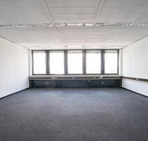 MAXIMALE FLEXIBILITÄT: Büro im Erdgeschoss ab nur 1 Monat Mietdauer - Offenbach am Main Bieber