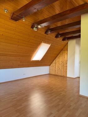 Foto - 2 Zimmer Dachgeschoßwohnung zur Miete in Ahorn
