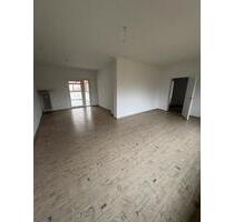 Frisch renovierte 3 Zimmer Wohnung mit Garten und Garage - Sulingen