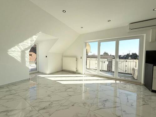 Foto - 2.5 Zimmer Dachgeschoßwohnung zur Miete in Straubing