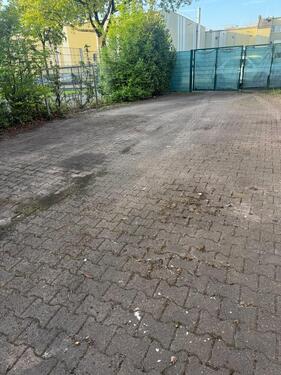 Foto - stellplatz lkw, pkw , - 100,00 EUR Miete,